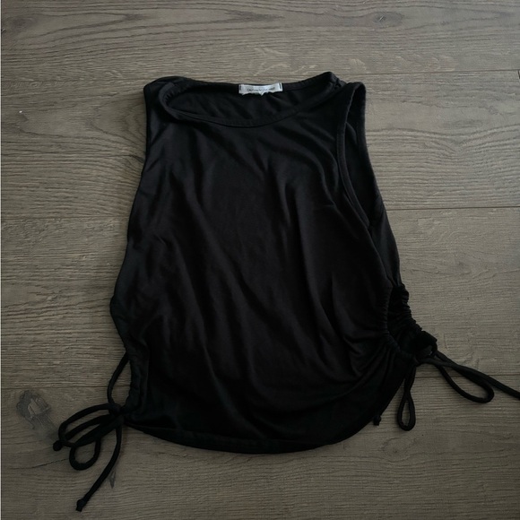 Black cute  tank top - Picture 1 of 2